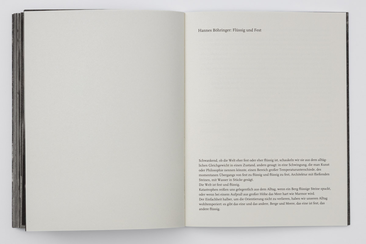 Repros des Buches "dog.god, 2006" von Dörte Eissfeldt.